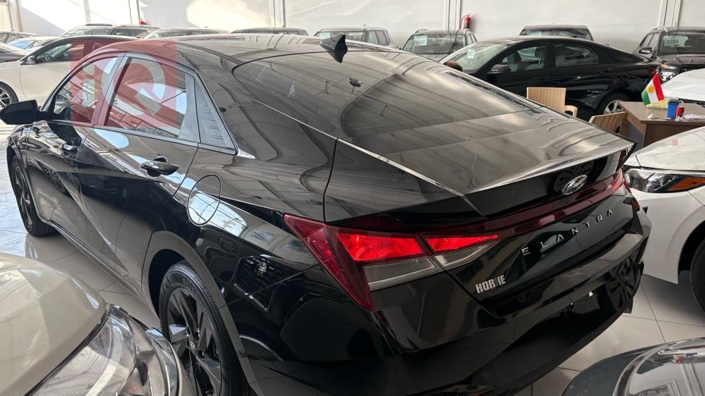 هیوندای ئەلەنترا